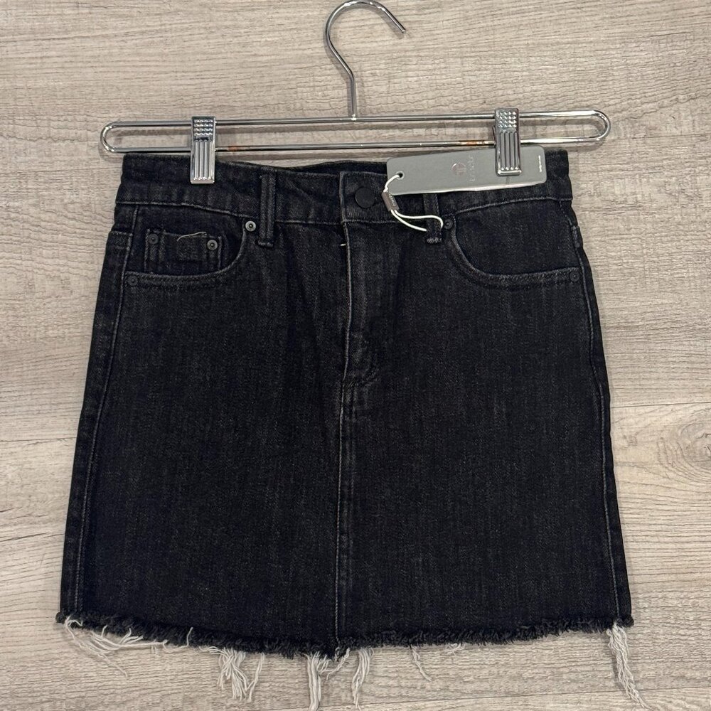 Tractr Lisa Mini Skirt in Black